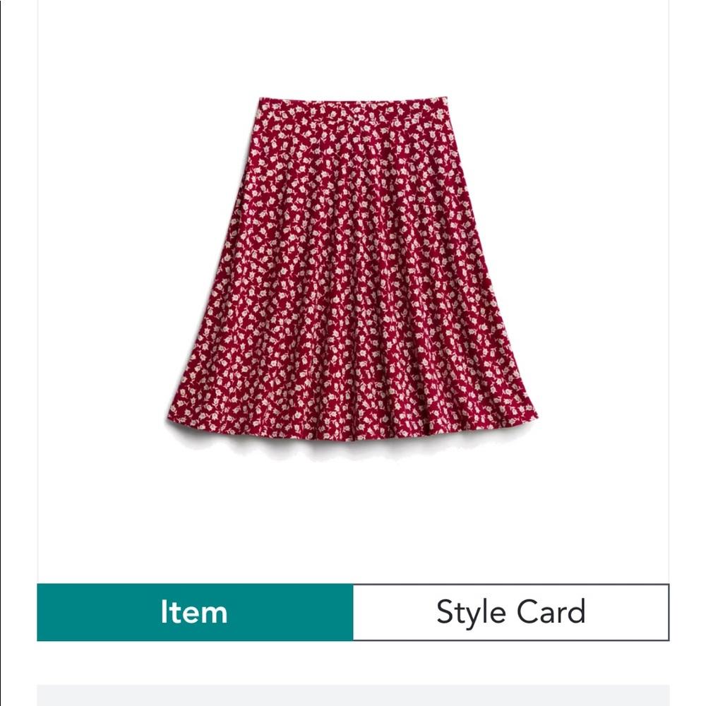 Gilli Morgen Skirt in burgundy size large, mid length skirt